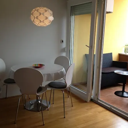 Apartman Nora