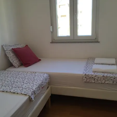 Apartman Nora Vodice